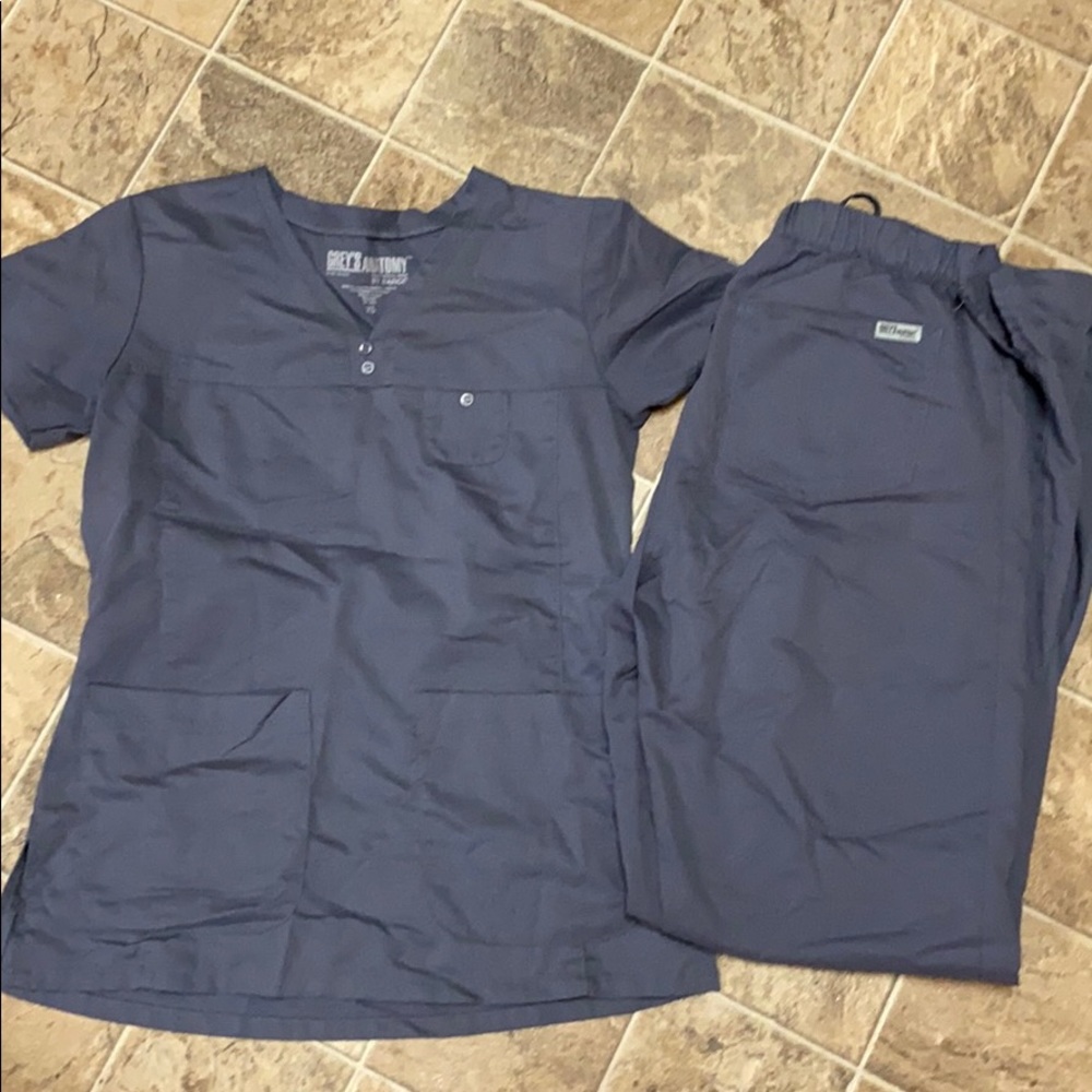 Grey’s Anatomy Scrub Set